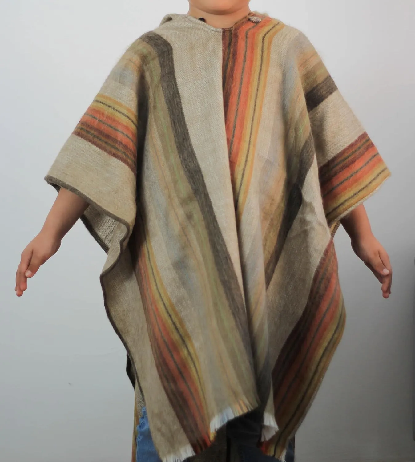 ALPAKITAS Premium Alpaca Wool Poncho for men and women  Western Hooded Cape for Men & Women  Soft & Warm Mexican ponchos